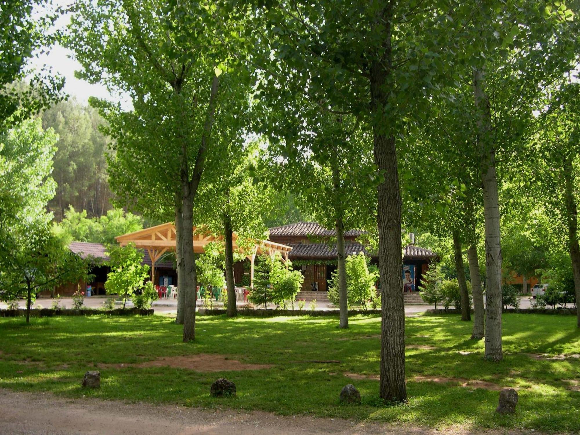 Camping Rural Llanos De Arance Coto Ríos Zewnętrze zdjęcie